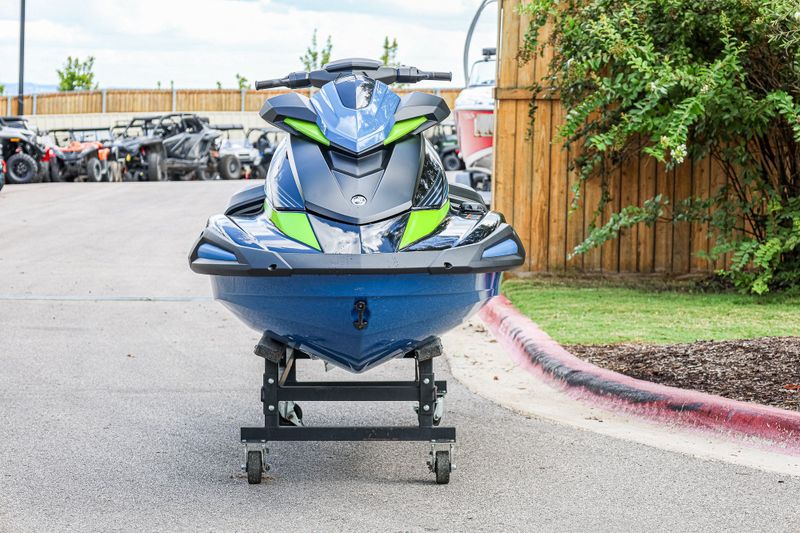 2024 Yamaha WAVERUNNER VX DELUXE WITH AUDIO BLACK AND DEEPWATER BLUE Image 11