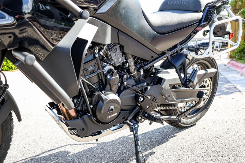 New 2025 CFMOTO IBEX 800E  GEM BLACK Image 25