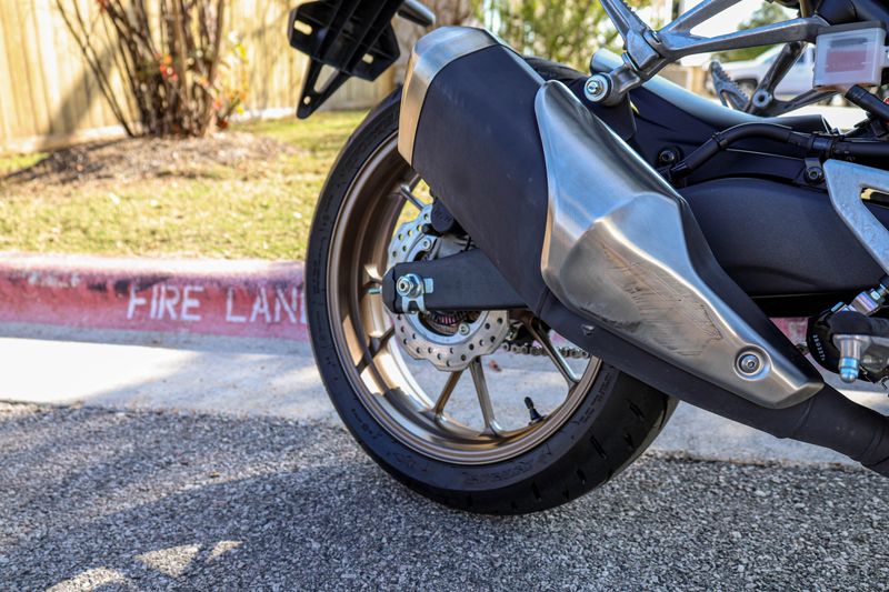 USED 2024 HONDA CB300R ABS Image 19