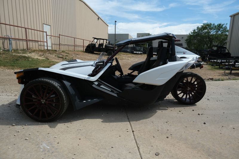 2019 Polaris SLINGSHOT SL ICON MONUMENT WHITE Image 14