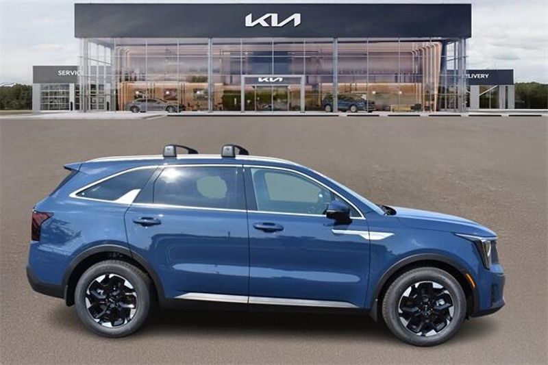 New 2025 Kia Sorento SImage 2