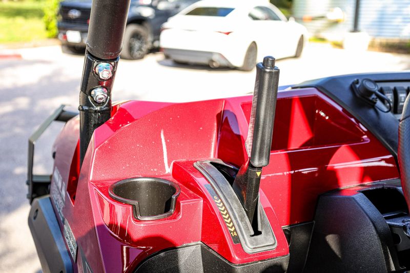 New 2026 Kawasaki MULE PROFXT 1000 LE PLATINUM RANCH EDITION  METALLIC DEEP RED Image 12