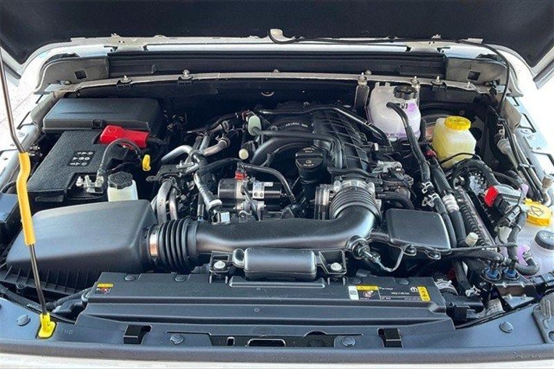 2023 Jeep Wrangler 4-door High Tide 4x4Image 9