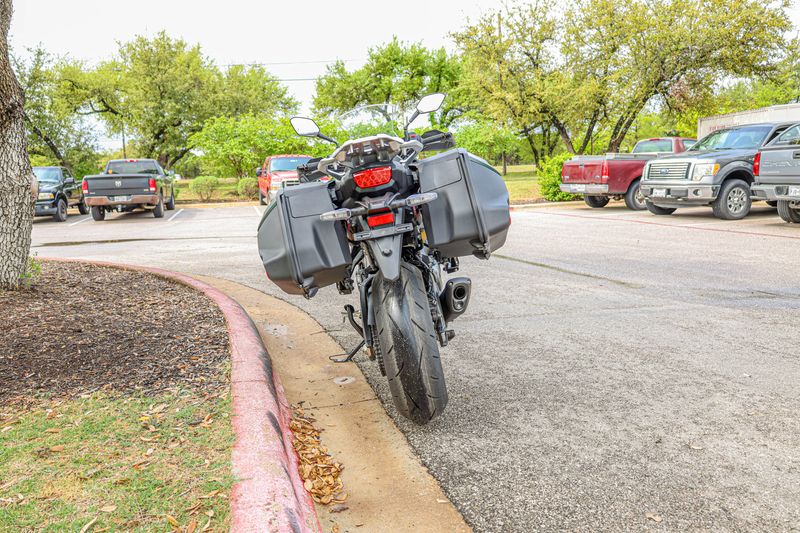 USED 2024 SUZUKI GSX-S1000GX CA Image 16