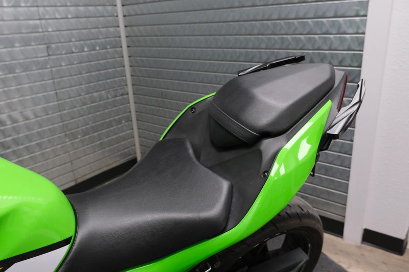 USED 2025 KAWASAKI NINJA 500 Image 18