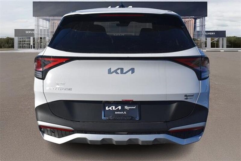 2025 Kia Sportage EXImage 4