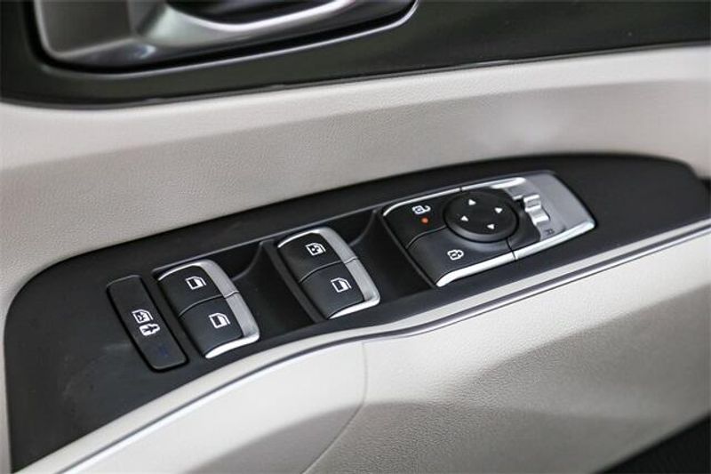 2025 Kia Sorento EXImage 21