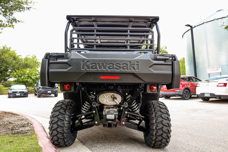 NEW 2026 KAWASAKI MULE PROFXT 1000 LE CAMO Image 27