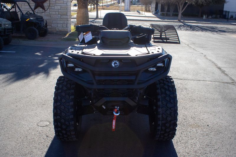 NEW 2026 CAN-AM OUTLANDER MAX 6X6 BACKCOUNTRY 1000R Image 13