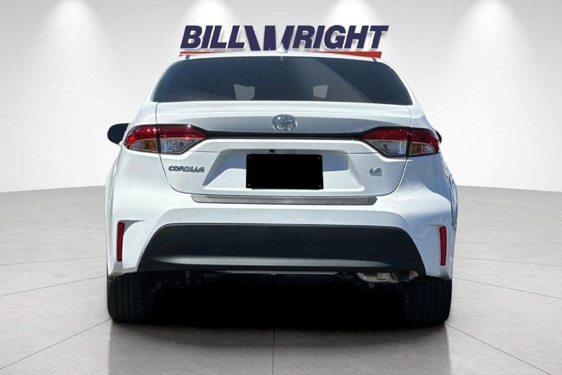 New 2026 Toyota Corolla LEImage 4