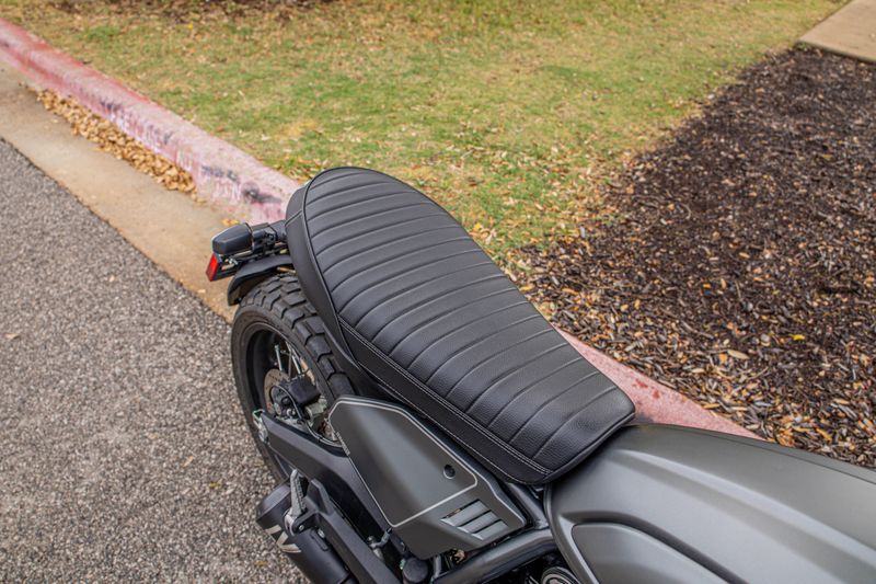 USED 2021 DUCATI SCRAMBLER  NIGHTSHIFT Image 18