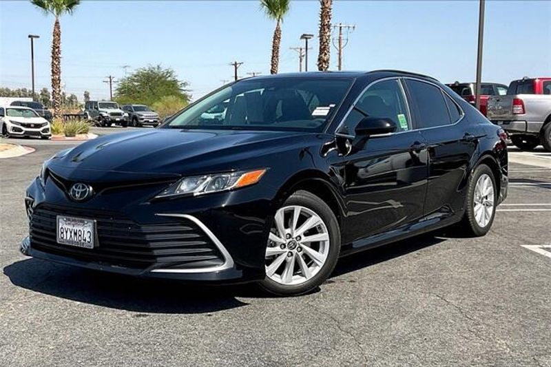 2022 Toyota Camry LEImage 1