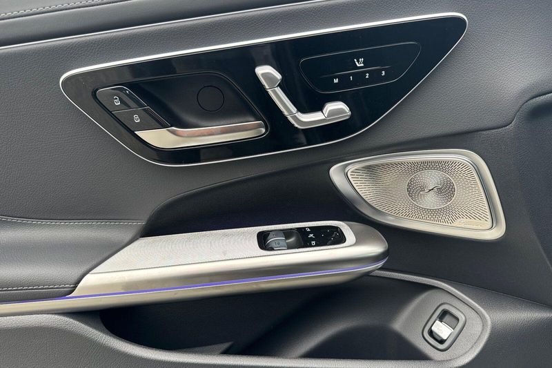 New 2026 Mercedes-Benz CLE 300Image 9