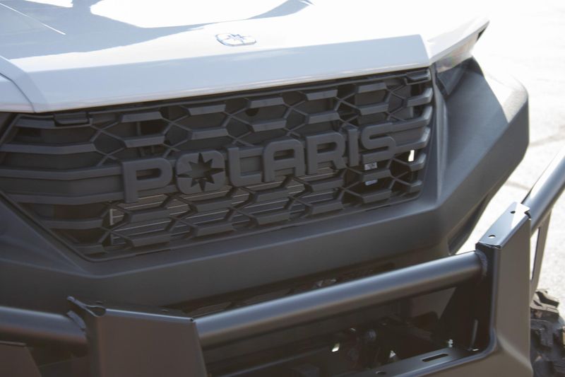 NEW 2026 POLARIS RANGER CREW 1000 PREMIUM Image 8