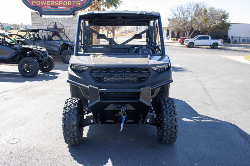 NEW 2026 POLARIS RANGER CREW 1000 PREMIUM Image 8