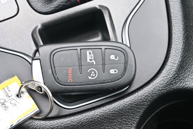 2021 Jeep Cherokee TrailhawkImage 30