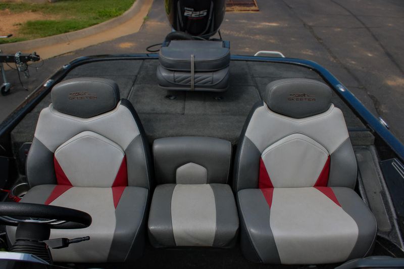 Used 2015 SKEETER ZX225 Image 46