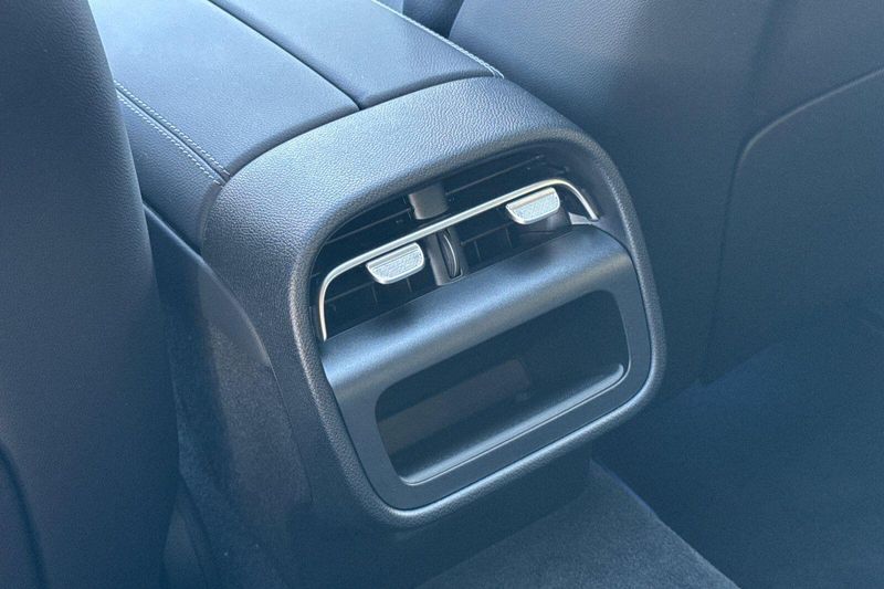 Used 2025 Mercedes-Benz E-Class E 350Image 14