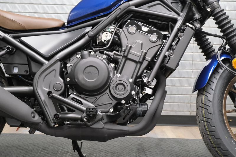 NEW 2026 HONDA REBEL 500 ABS SE Image 10