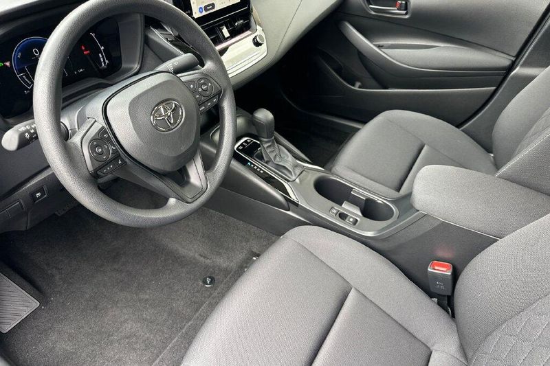 New 2027 Toyota Corolla Hybrid LEImage 9