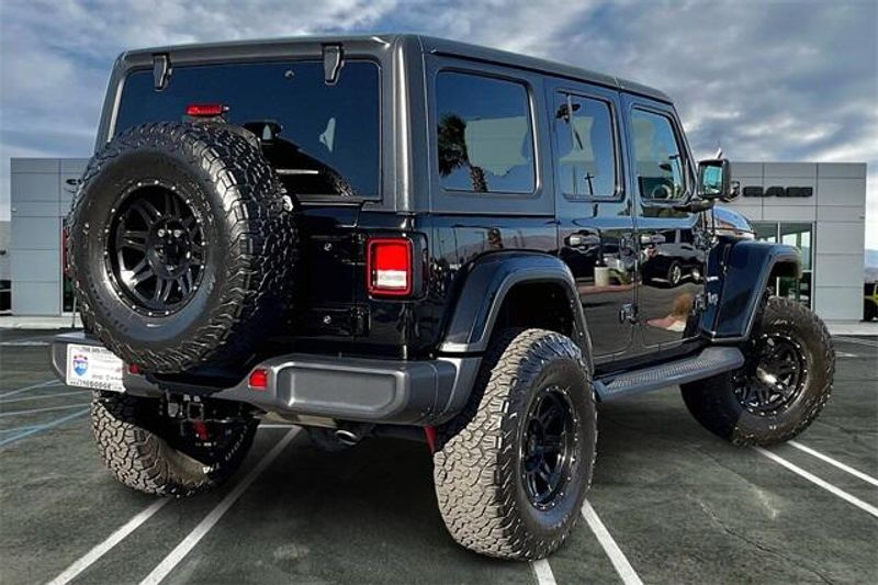 2020 Jeep Wrangler Unlimited SaharaImage 13