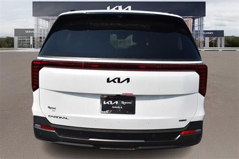 New 2025 Kia Carnival Hybrid SX PrestigeImage 4