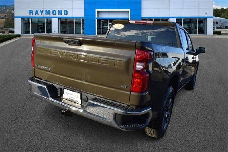 Used 2023 Chevrolet Silverado 1500 LTImage 3