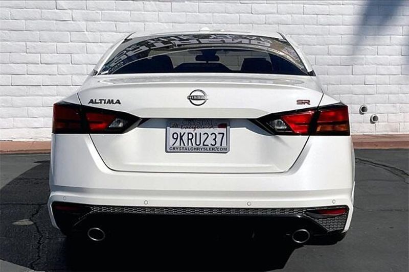 2024 Nissan Altima 2.5 SR photo 3