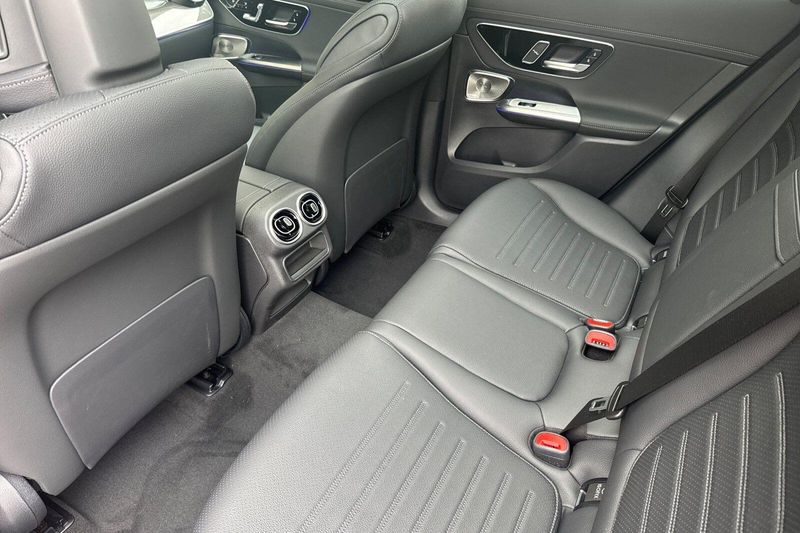 New 2026 Mercedes-Benz GLC-Class GLCGLC 300Image 10