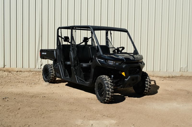 NEW 2026 CAN-AM DEFENDER MAX DPS HD9  in a STEALTH BLACK exterior color. Family PowerSports (877) 886-1997 familypowersports.com 