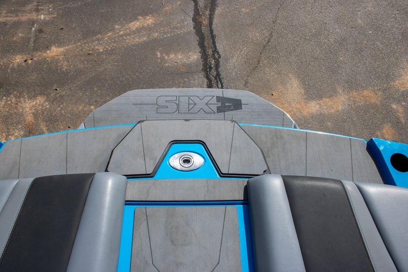 USED 2024 AXIS TSERIES T250 Image 17