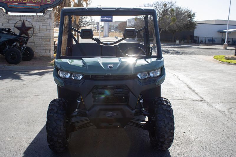 NEW 2026 CAN-AM DEFENDER HD7 Image 8