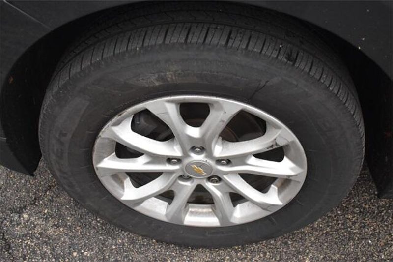 Used 2020 Chevrolet Equinox LTImage 13