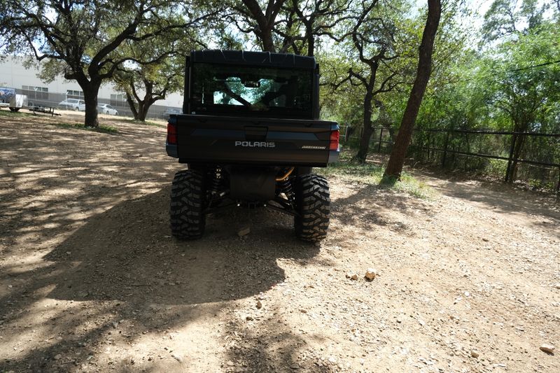 2025 Polaris RANGER CREW XP 1000 NORTHSTAR EDITION ULTIMATE BLUE STATE METALLIC SMOKEImage 5