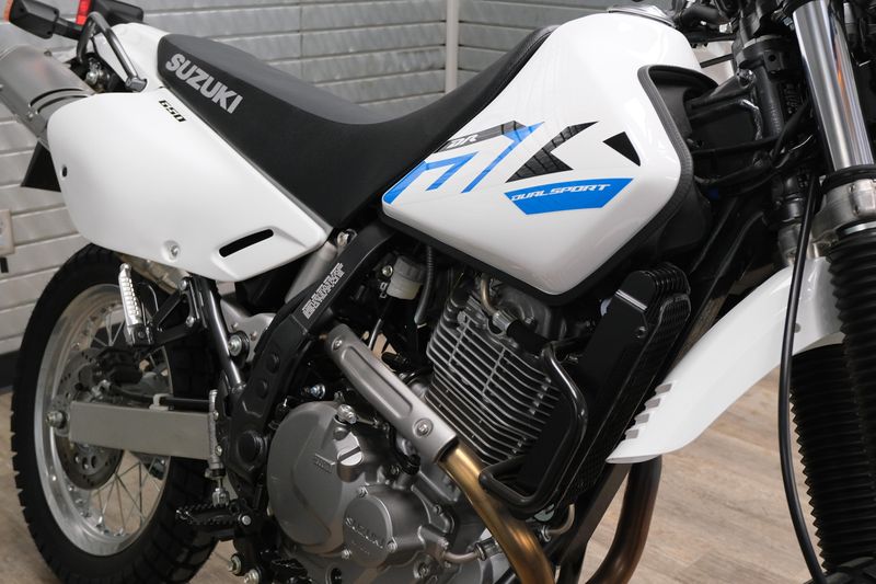 NEW 2026 SUZUKI DR650S Image 11