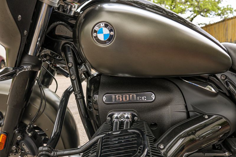 USED 2023 BMW R 18 B Image 4