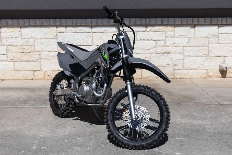 2025 Kawasaki KLX140R F BATTLE GRAYImage 1