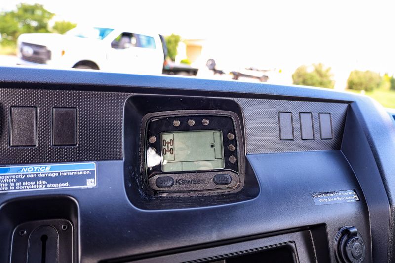 NEW 2026 KAWASAKI MULE  PROFXT 1000 LE Image 2