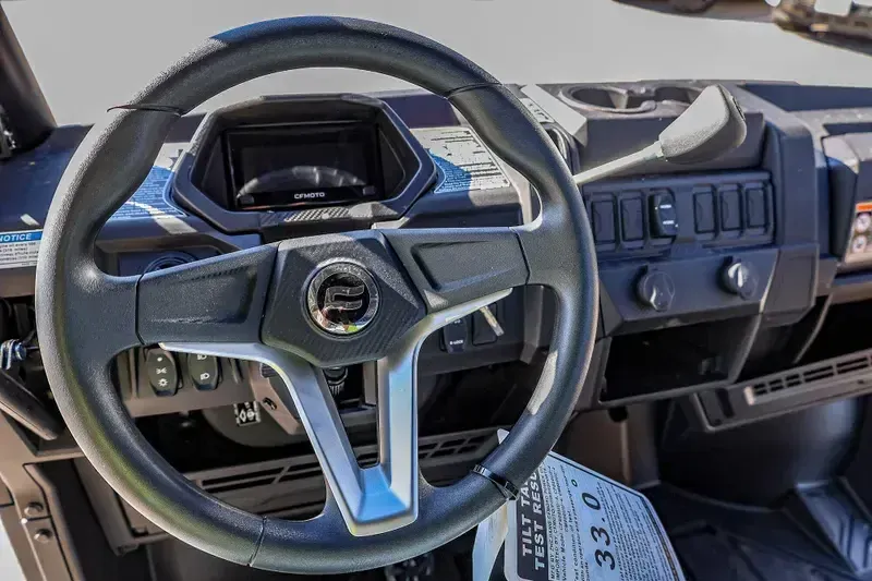 NEW 2025 CFMOTO UFORCE 800 XL Image 5