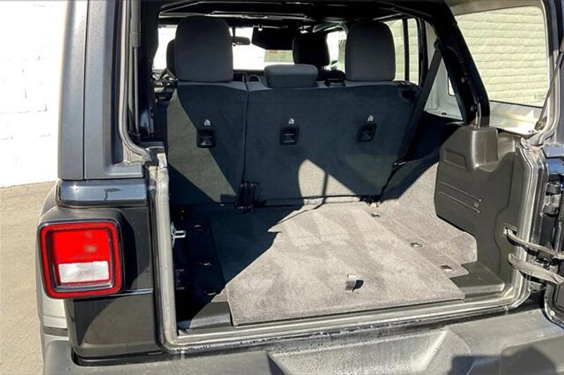 2021 Jeep Wrangler Unlimited Sport SImage 34