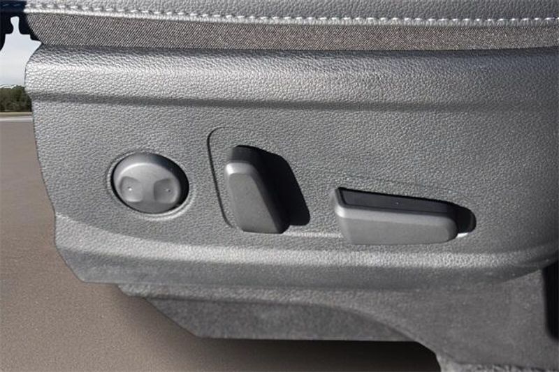 New 2025 Kia Telluride SX X-LineImage 12