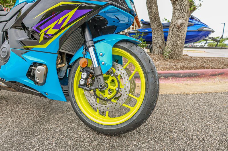 NEW 2026 YAMAHA YZFR7 Image 8