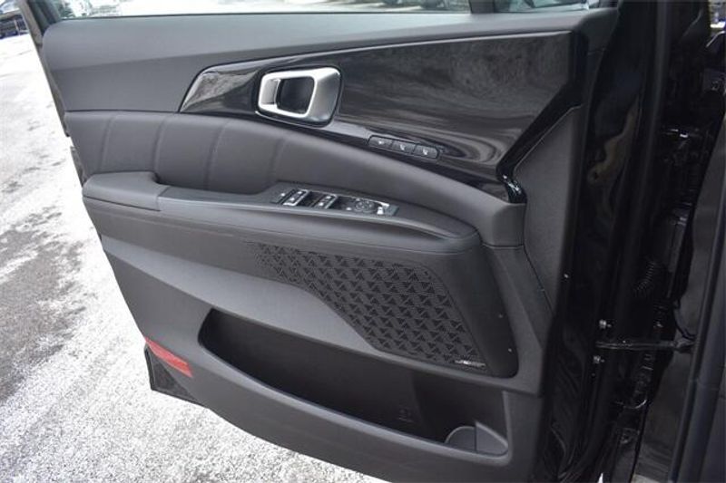 New 2026 Kia Carnival Hybrid SX PrestigeImage 37