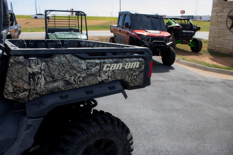 USED 2023 CAN-AM DEFENDER MAX XMR HD10 Image 18