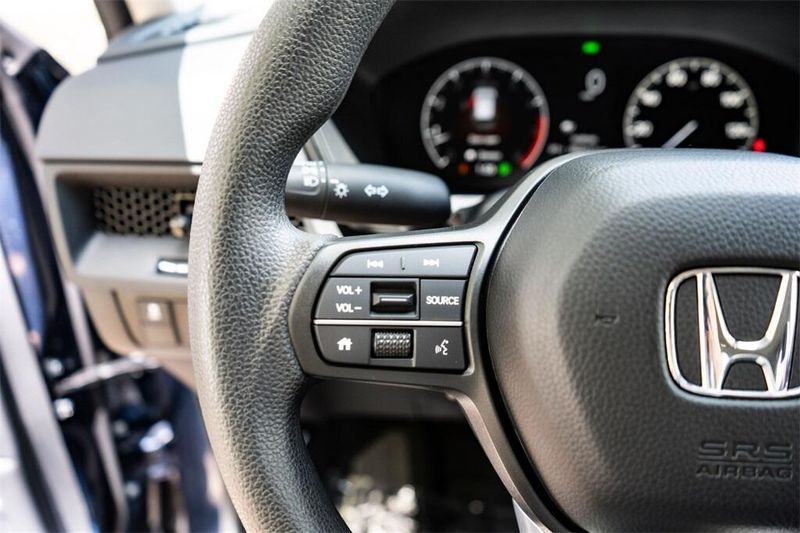 2025 Honda CR-V LX photo 15