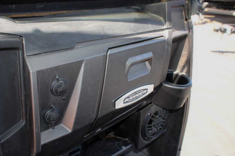 2014 Polaris RANGER CREW 900 EPS LE MATTE METALLIC SUNSET RED Image 5
