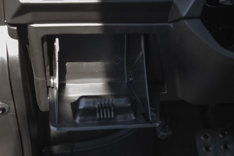 NEW 2026 CAN-AM DEFENDER MAX LIMITED CAB HD11 Image 35