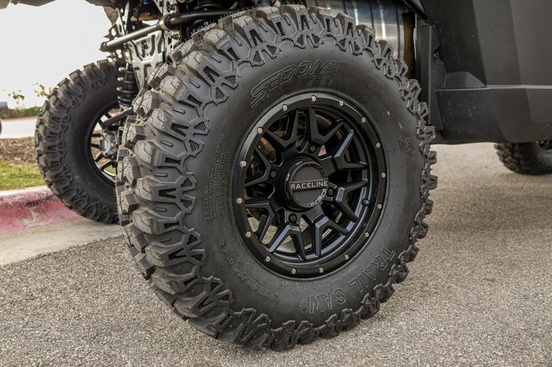 NEW 2025 POLARIS RANGER CREW XP 1000 PREMIUM Image 13