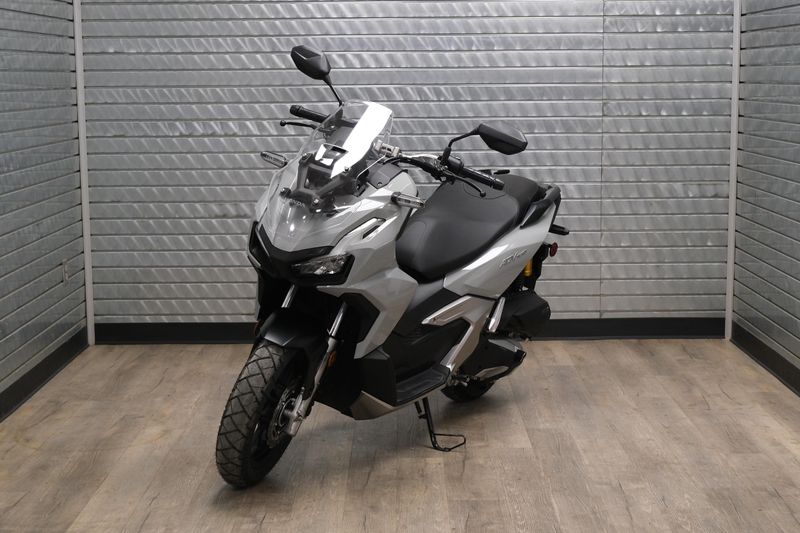 NEW 2026 HONDA ADV160 ABS Image 7