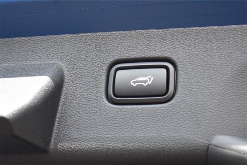 2025 Kia Sportage EXImage 18
